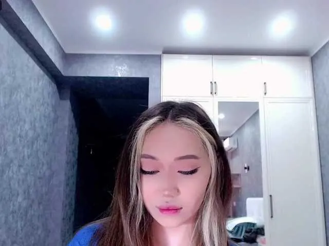 Live sex webcam photo for jenycouple #277696868