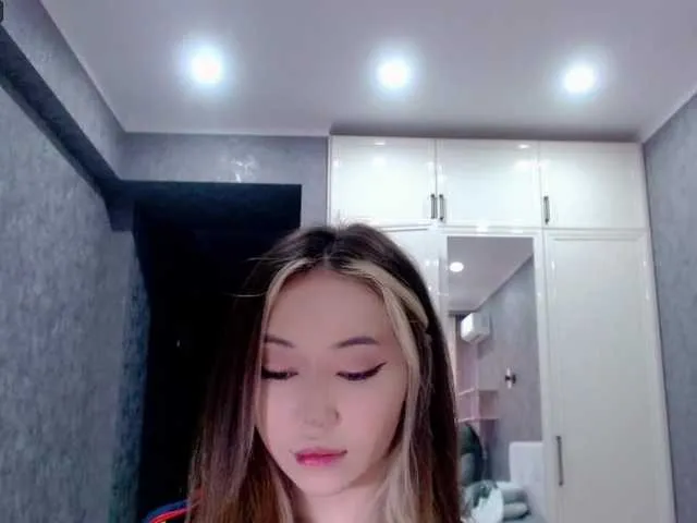 Live sex webcam photo for jenycouple #277757578