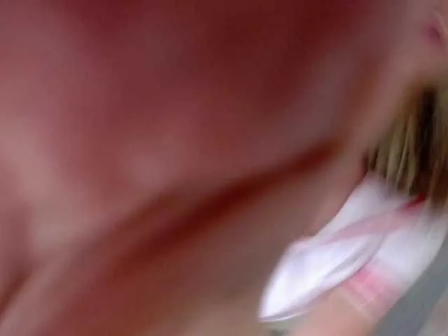 Live sex webcam photo for jenycouple #279715239