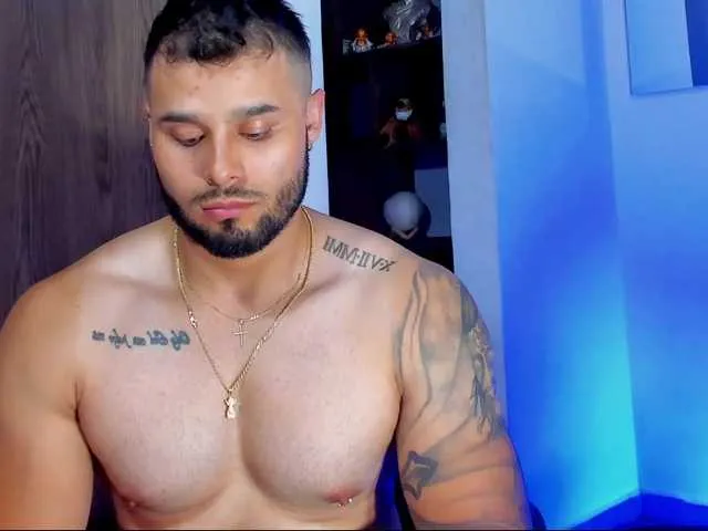 Live sex webcam photo for jeremyGT1 #275728870