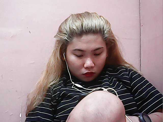 Live sex webcam photo for jerlencumshow #272010781