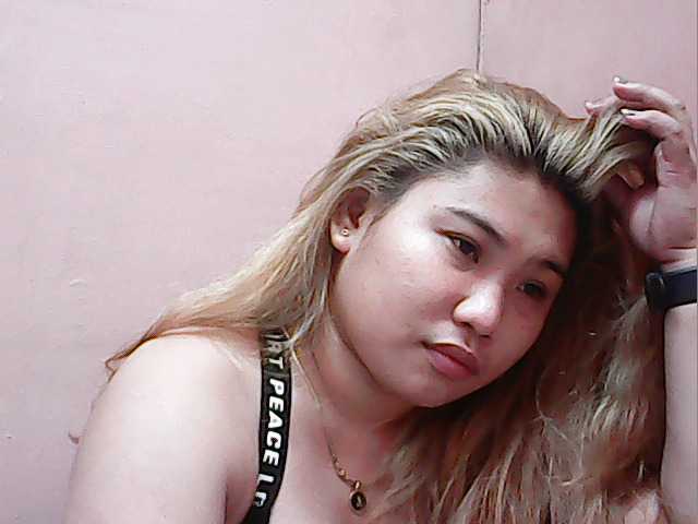 Live sex webcam photo for jerlencumshow #272107368