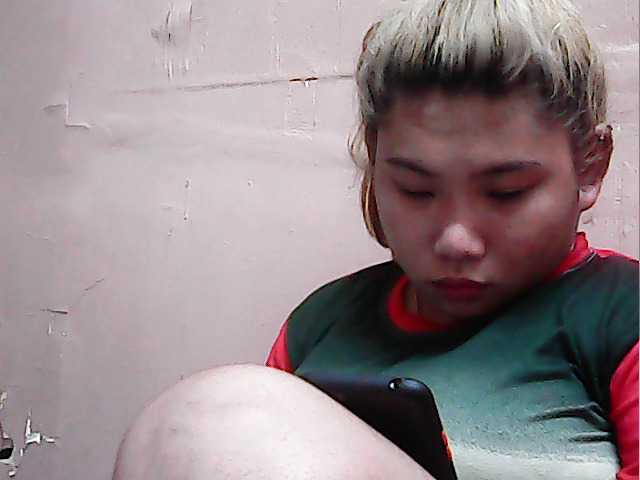 Live sex webcam photo for jerlencumshow #272304217