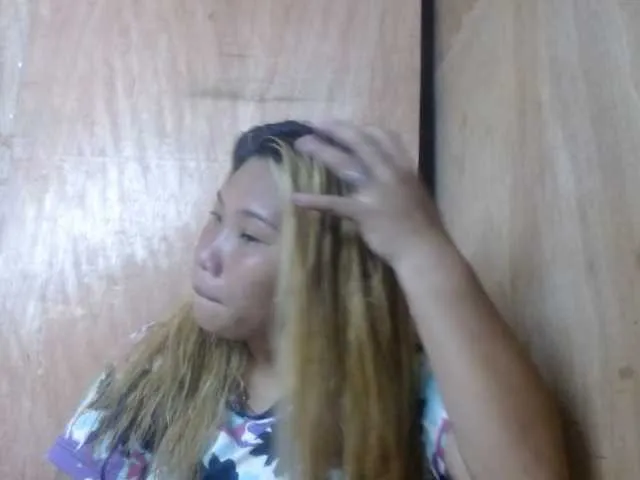 Live sex webcam photo for jerlencumshow #272674200