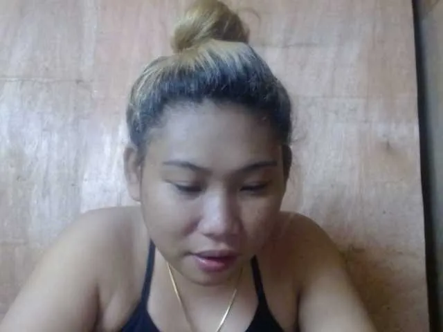 Live sex webcam photo for jerlencumshow #272954959