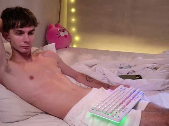 Live sex webcam photo for jerry-wow #293986755