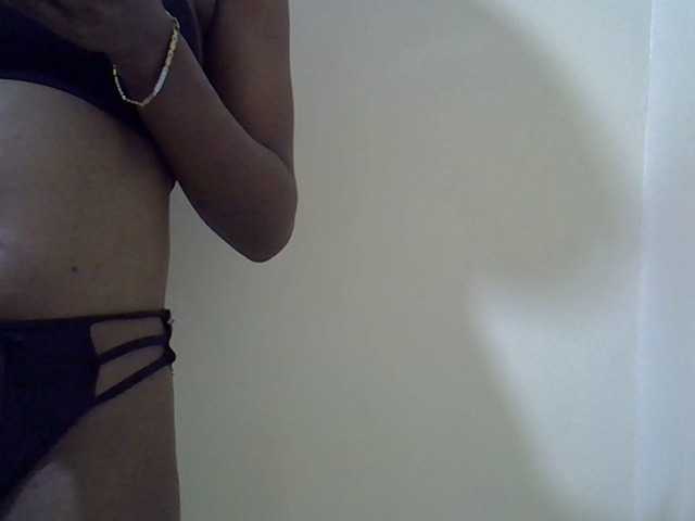 Live sex webcam photo for jesicakimani #291238154