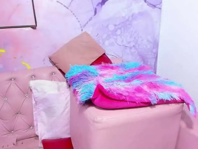 Live sex webcam photo for jessi-and-boy #291331101