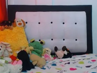 Live sex webcam photo for jessi-kloe #190050402