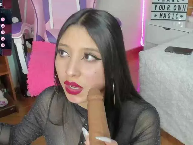 Live sex webcam photo for jessica-angel #277031448