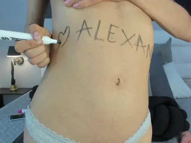 Live sex webcam photo for jessica-moreno #276881474