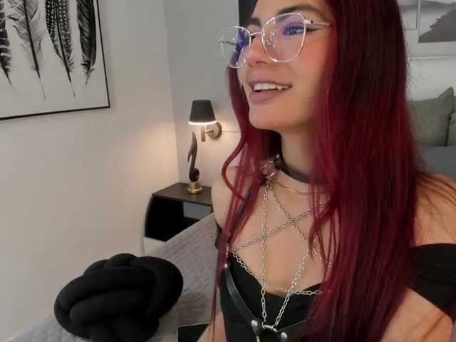 Live sex webcam photo for jessica-moreno #276968708