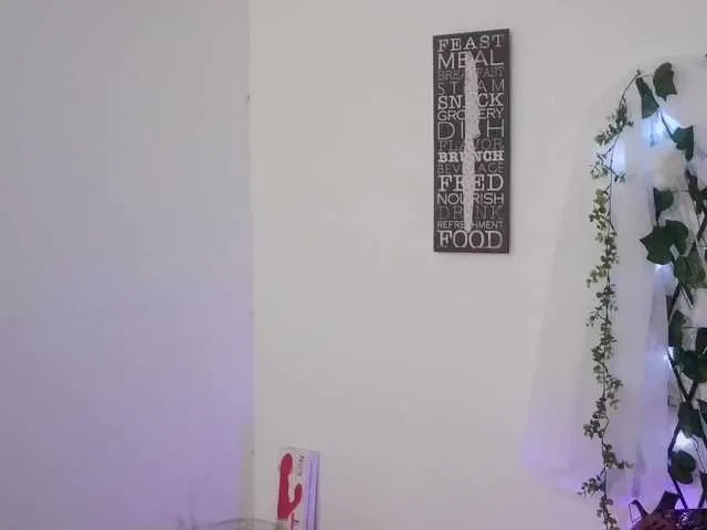 Live sex webcam photo for jessica-rose #272088705