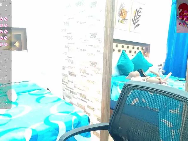 Live sex webcam photo for jessigomez12 #276910083