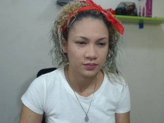Live sex webcam photo for jessluc #168184443