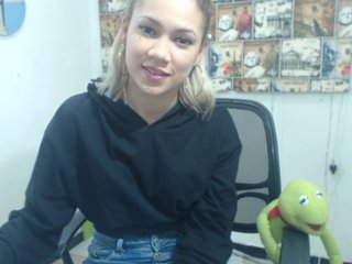 Live sex webcam photo for jessluc #184009411