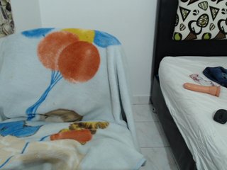 Live sex webcam photo for jessluc #200771309