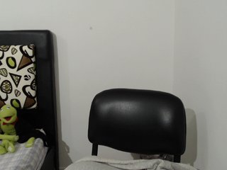 Live sex webcam photo for jessluc #202385483