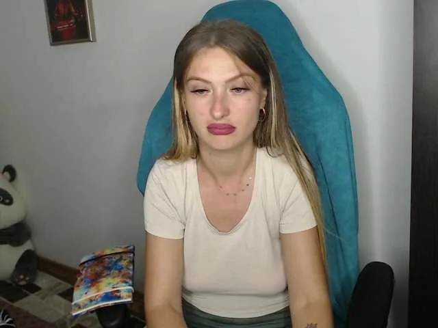 Live sex webcam photo for jessy-jessy #291806477