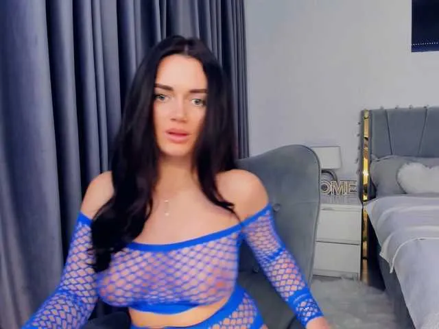 Live sex webcam photo for jessykm123 #290301675