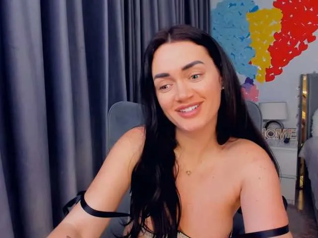 Live sex webcam photo for jessykm123 #290484372