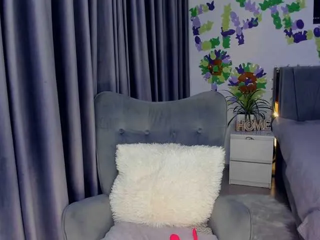 Live sex webcam photo for jessykm123 #290871055