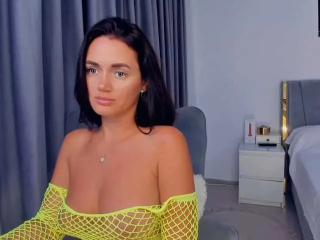 Live sex webcam photo for jessykm123 #291760749