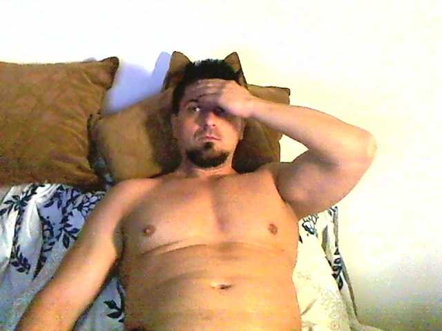 Live sex webcam photo for jeteveux1 #274193241