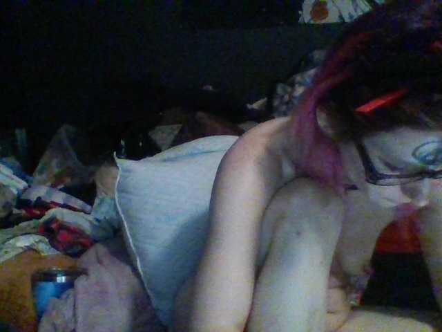 Live sex webcam photo for jetmakesmewet #278068149