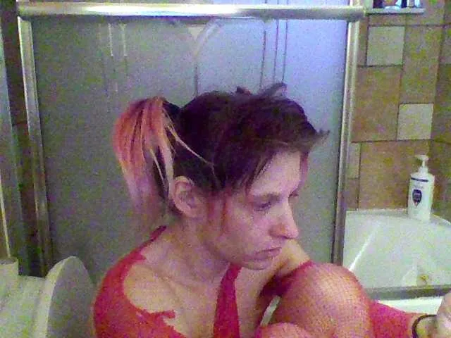 Live sex webcam photo for jetmakesmewet #287845187