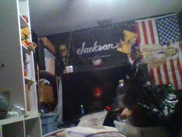 Live sex webcam photo for jetmakesmewet #288512989