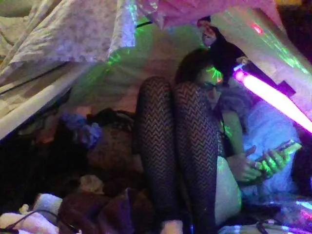 Live sex webcam photo for jetmakesmewet #289391564