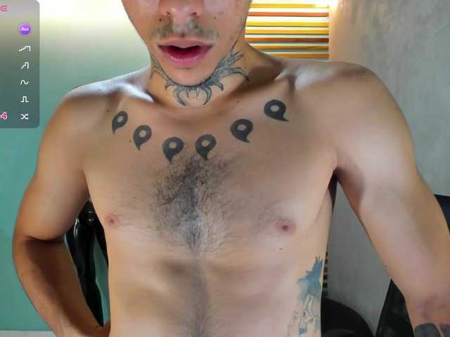 Live sex webcam photo for jharol-cardona #290338723