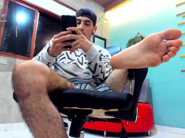 Live sex webcam photo for jharol-cardona #291586719