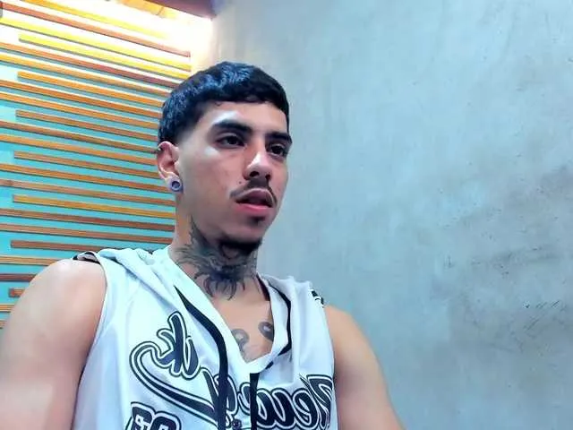 Live sex webcam photo for jharol-cardona #291898030