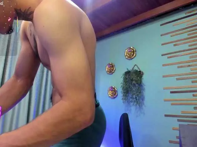 Live sex webcam photo for jharol-cardona #292059000