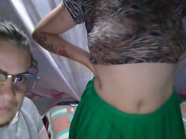 Live sex webcam photo for jhoans-laura #277937211