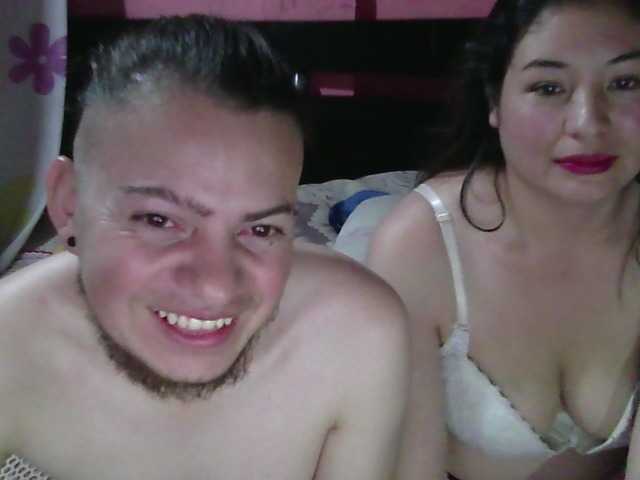 Live sex webcam photo for jhoans-laura #291640294