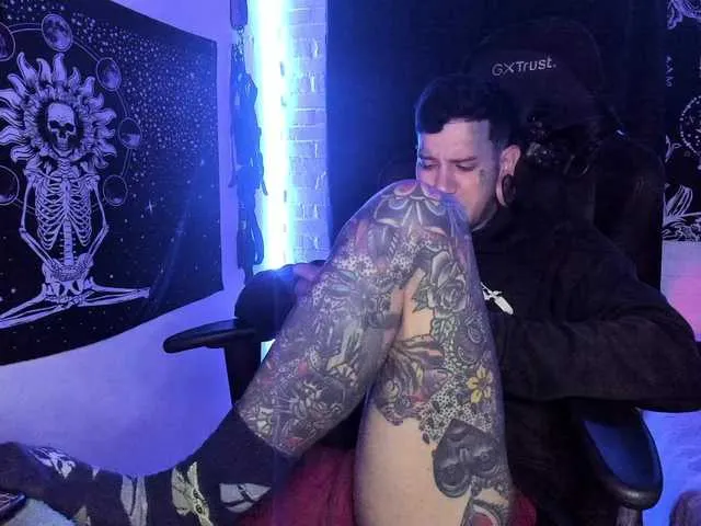 Live sex webcam photo for jhonny-ackerman1 #290603716