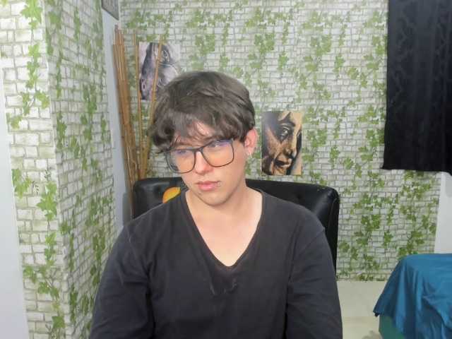 Live sex webcam photo for jhonnytabu #275756110