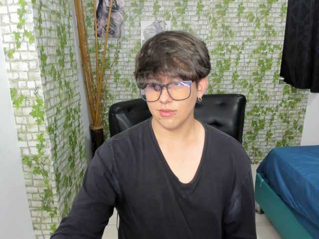 Live sex webcam photo for jhonnytabu #275820369