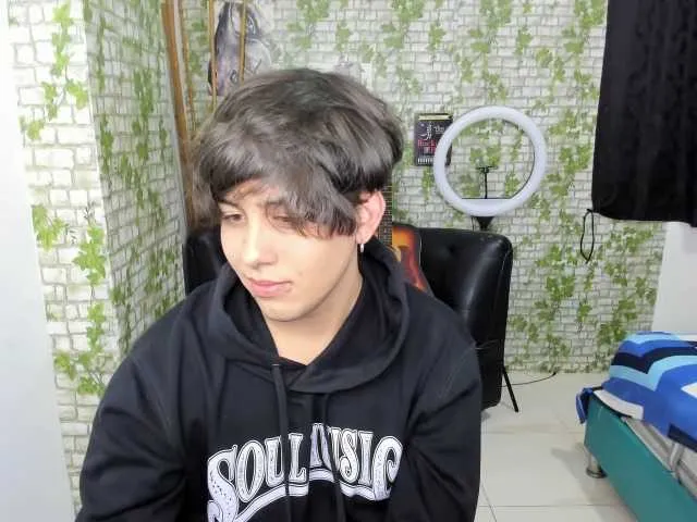 Live sex webcam photo for jhonnytabu #276158177