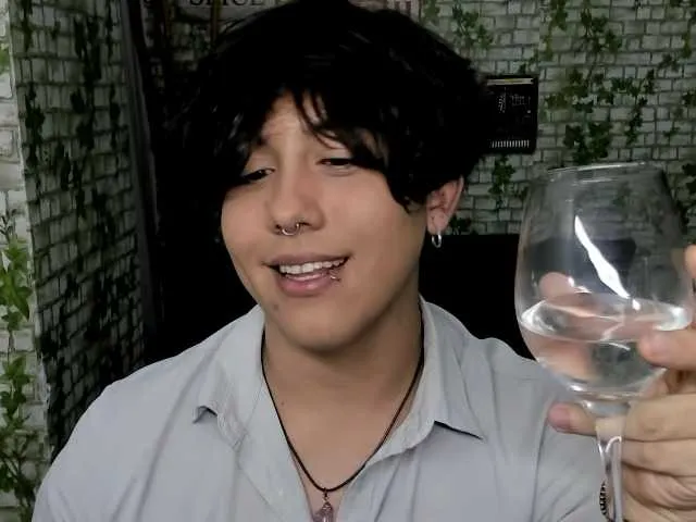 Live sex webcam photo for jhonnytabu #276569125