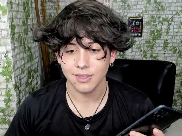 Live sex webcam photo for jhonnytabu #276619463