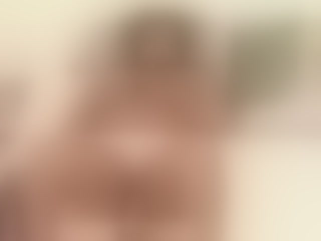 Live sex webcam photo for jhoxy-m #294302357