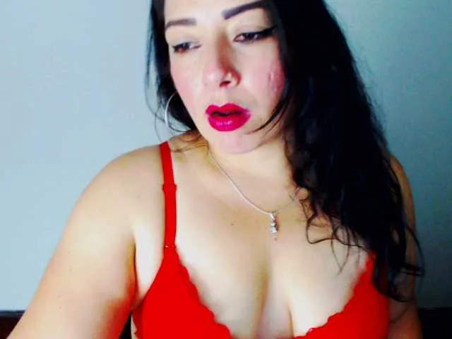 Live sex webcam photo for jimenacolinss #273029359