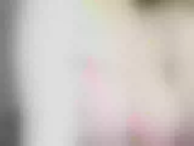 Live sex webcam photo for jiyounghee #276659412