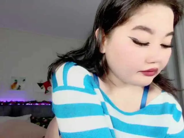 Live sex webcam photo for jiyounghee #276938282