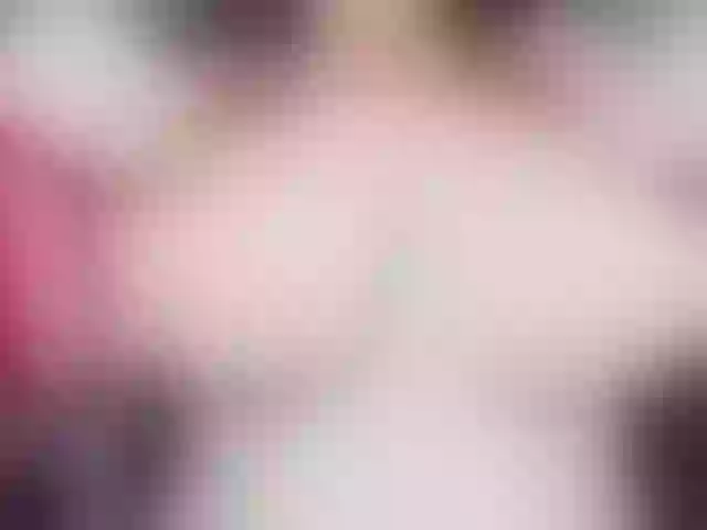 Live sex webcam photo for jiyounghee #276995129