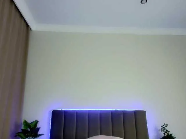 Live sex webcam photo for jiyounghee #277184031